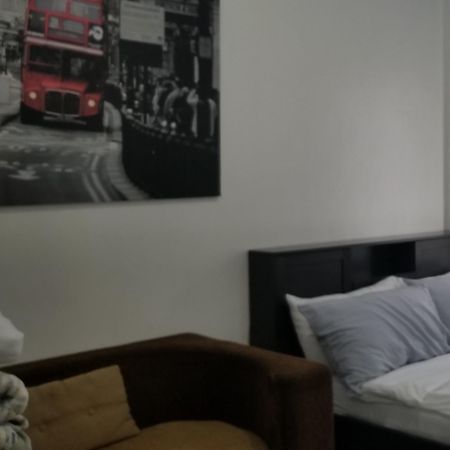 Innsite Room Rentals Pasay Exteriör bild