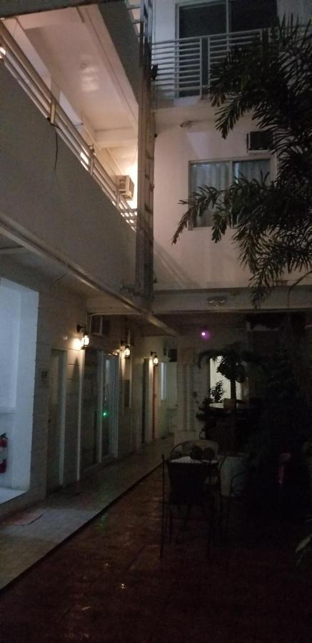 Innsite Room Rentals Pasay Exteriör bild